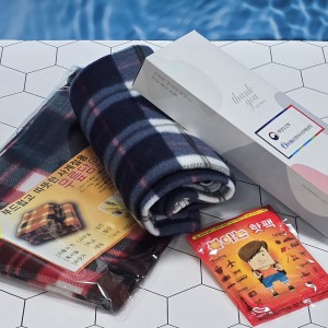 보온 무릎 담요 + 핫팩 손난로, 사은품 답례품 판촉용 기념 선물 용품, 겨울 손난로 온열 발열 워머, 등산